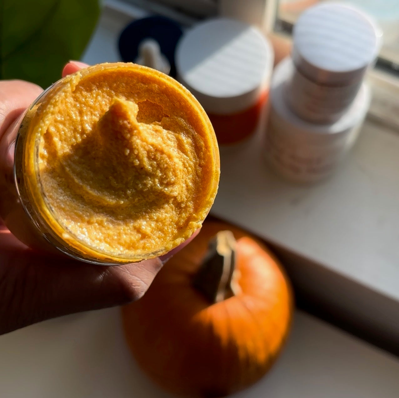 Honey Turmeric Foaming Body/Face Scrub